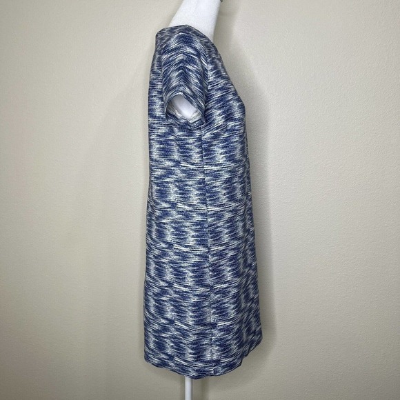 LOFT Petite Blue & White Abstract Striped Short Sleeve Knit Shift Dress Sz 2P - Picture 7 of 10